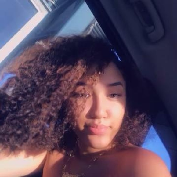 Meet your Posher, Frangelis - Picture 1 of 1